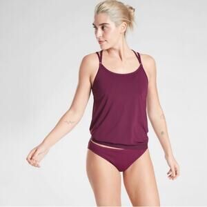 Athleta Cross Back Swim Blousy Tankini In Velvet Plum Size 32B/C Athletic Sporty